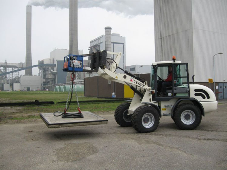 Straatwerk en grondwerk diensten uitgevoerd door Lavén BV.